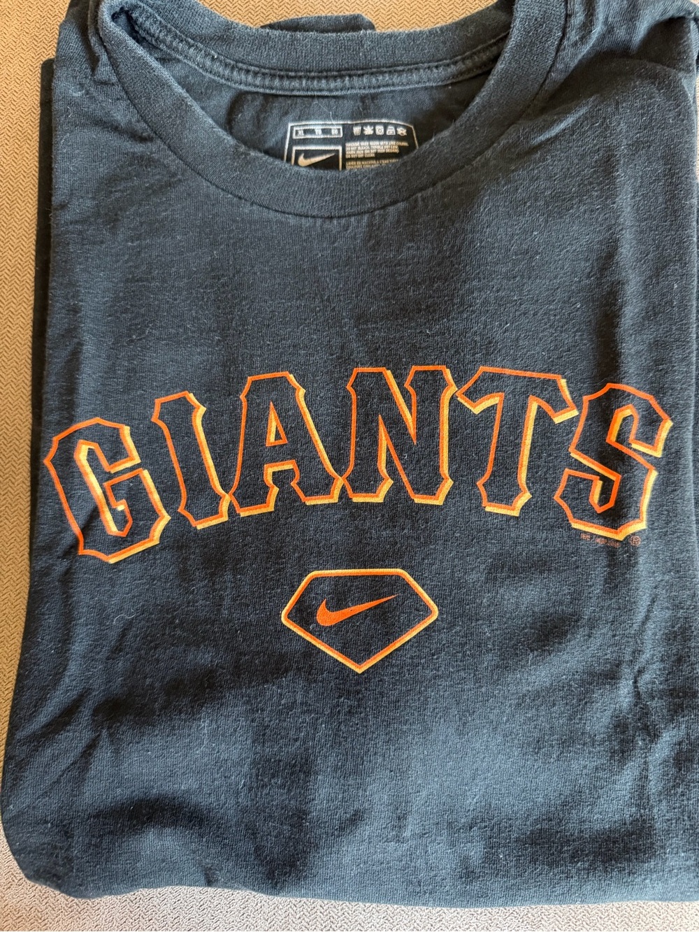 Nike Black Tee with Orange San Francisco'Giants' Graphic XL